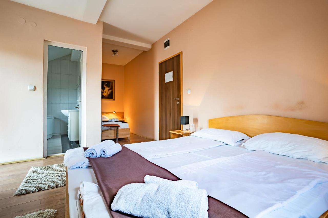 Garni Hotel Mali Predah Knjazevac ภายนอก รูปภาพ